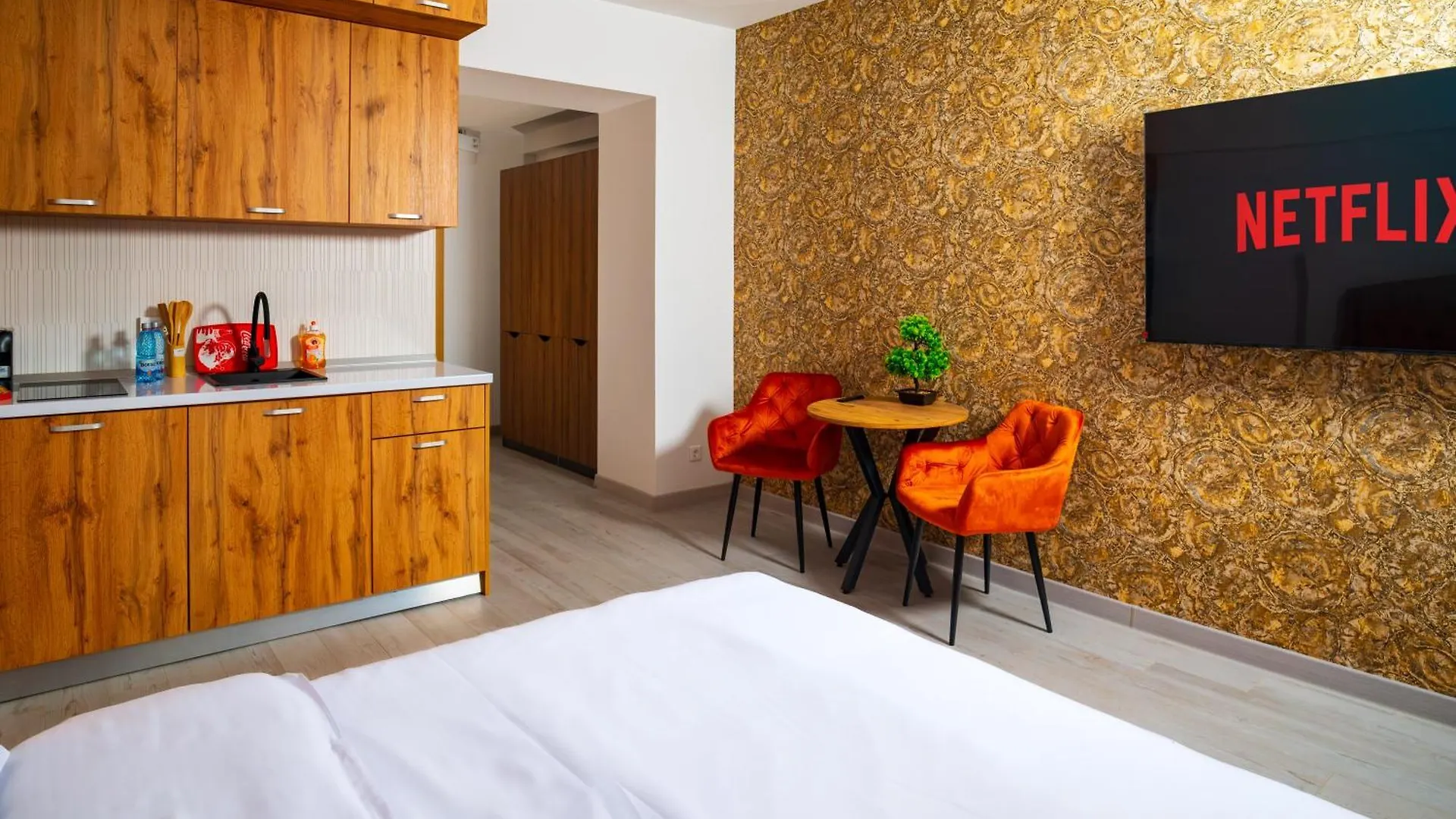 Elephant Vibe Rin Grand Hotel Bucharest 0*,  Romania